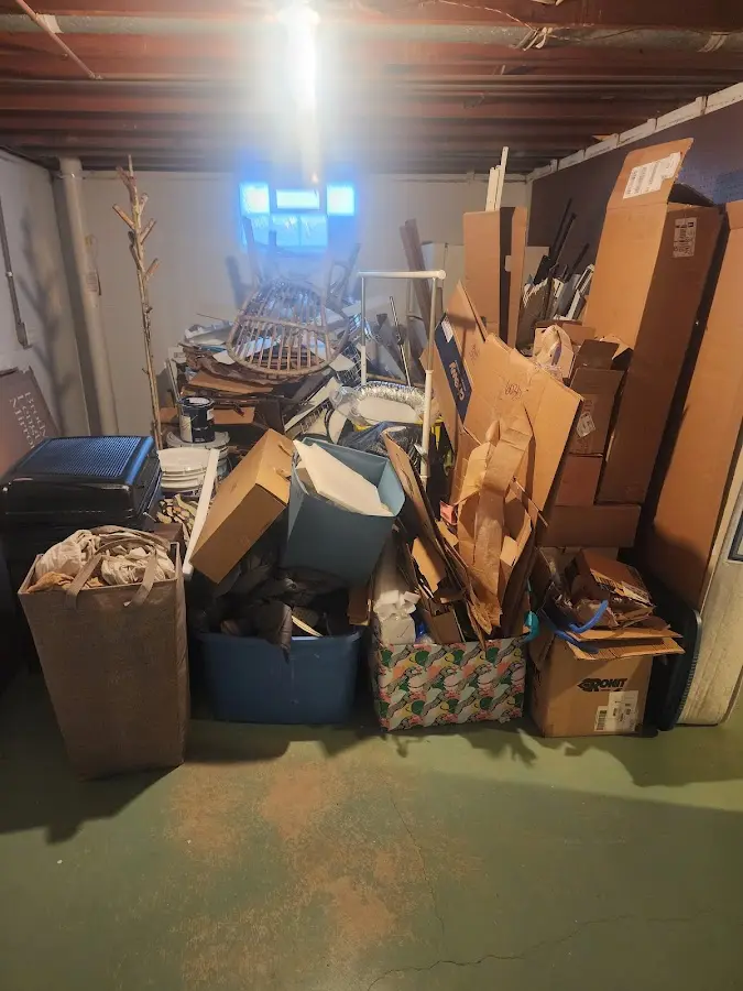 Roll-off dumpster container at job site for 15 Yard Dumpster Rental in Toronto